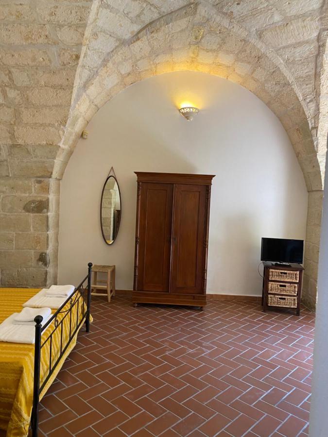 Masseria Montanari Carpignano Salentino Exterior photo